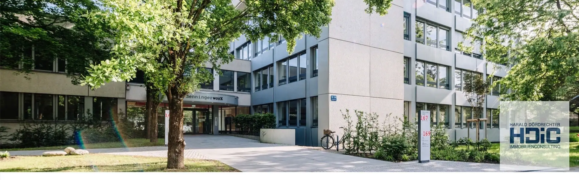 Helle Büroflächen im Erstbezug nach Sanierung